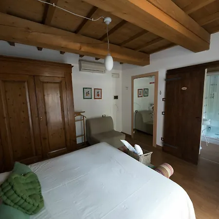 Bed & Breakfast Ai Frutti Di Volta Room&breakfast